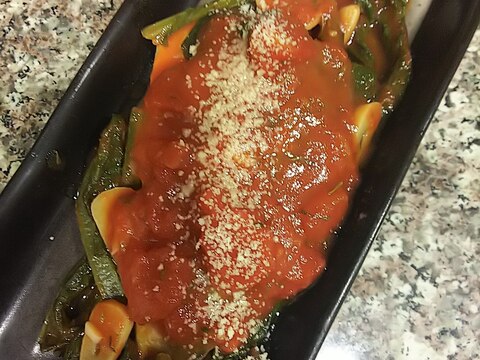 鯖とチンゲン菜のイタリアントマト煮